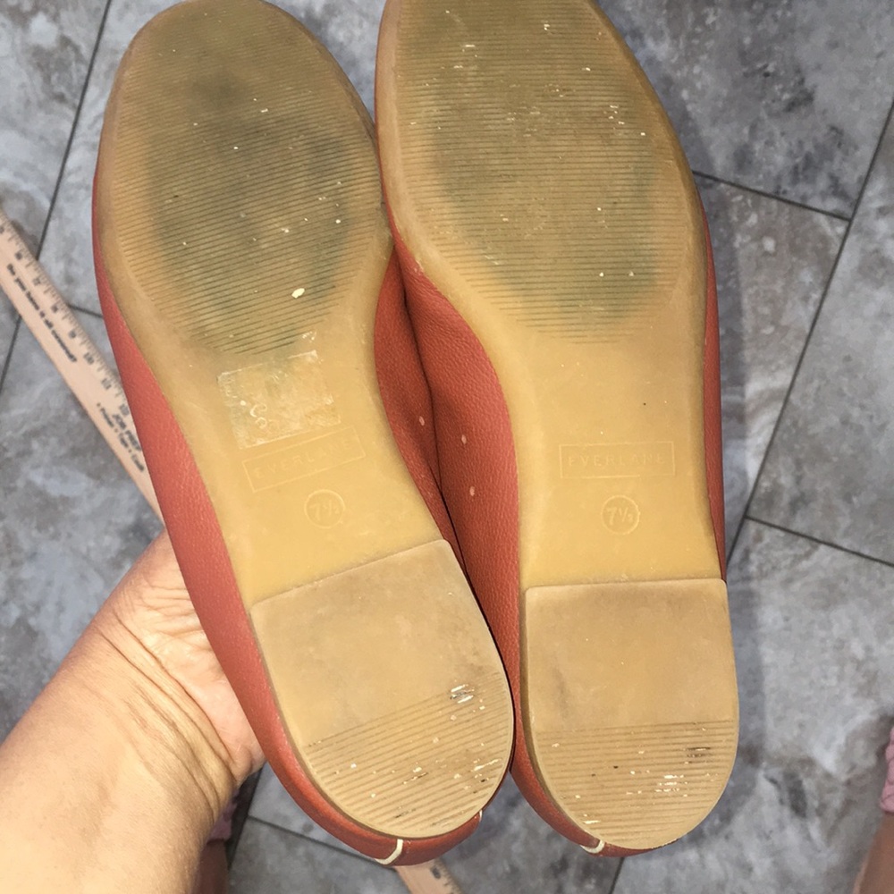 EVERLANE EUC REAL LEATHER COGNAC COLOR BALLET FLATS SIZE 7.5 - Picture 8 of 8